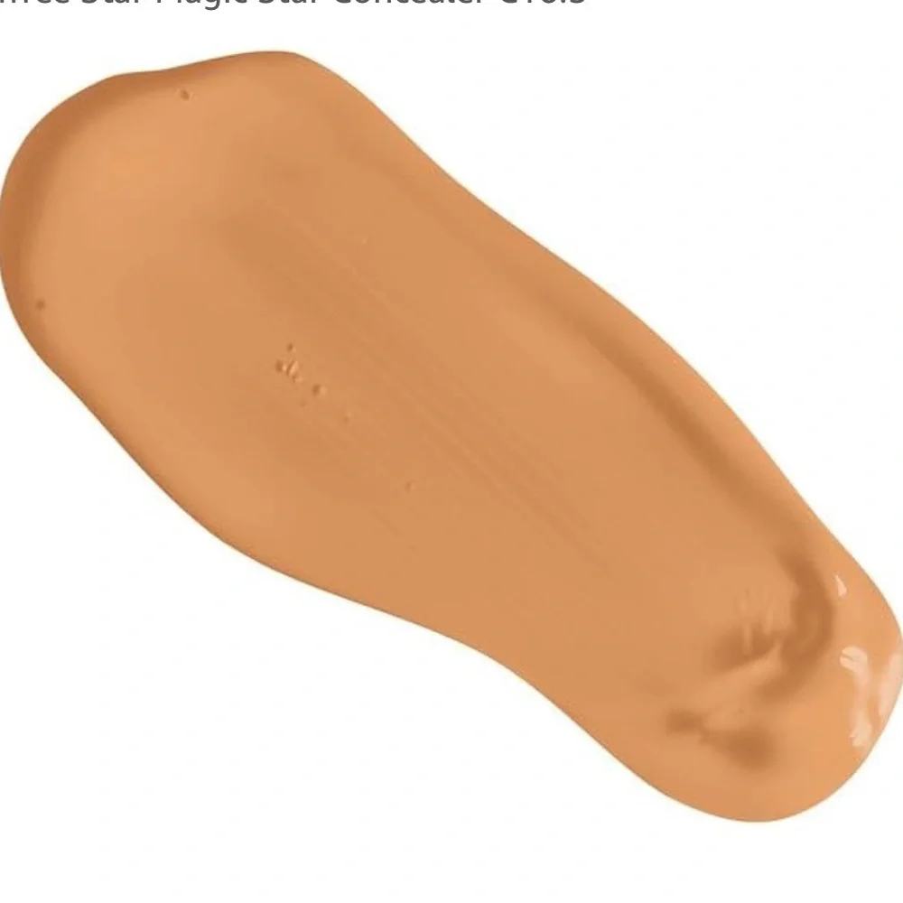 Jeffree Star‎ Magic Star Concealer C16.5